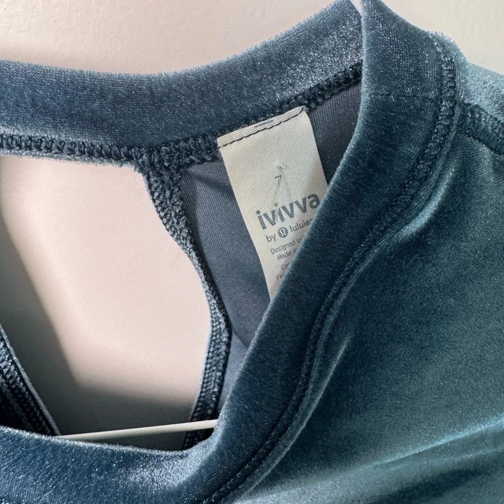 Ivivva By Lululemon Girls Blue Veluxe Dress Size 7